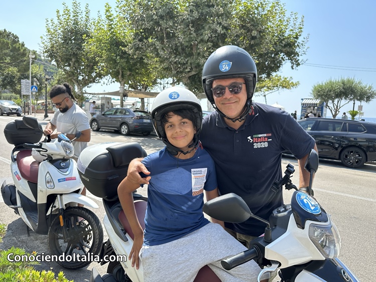 moto leo y marco