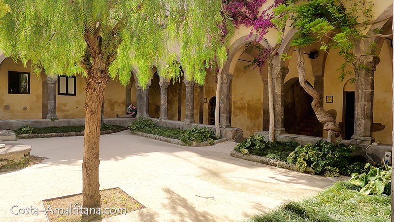 claustro de san francesco