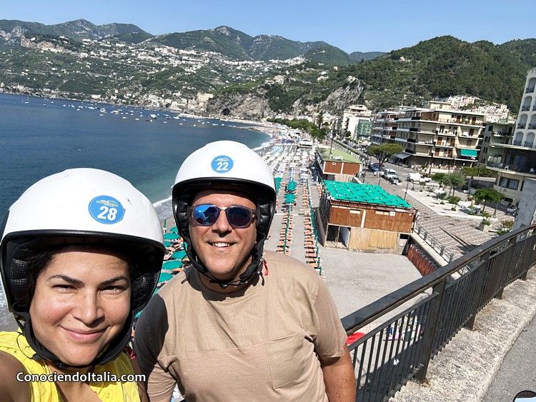 Visitando la Costa Amalfitana en moto